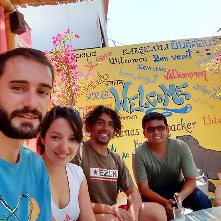 Atenas Backpacker Hospedaje Paracas Bagian luar foto